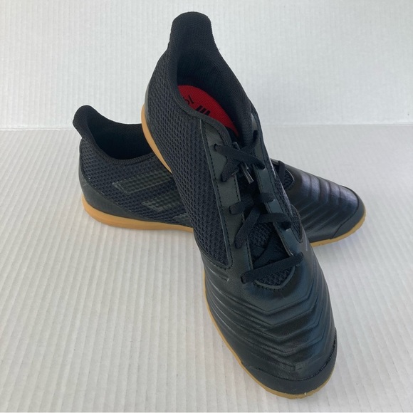 Adidas Predator sala indoor soccer Shoes Size 7 - Picture 1 of 9